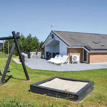 Four-bedroom Holiday With A Fireplace 04 Vejers Strand